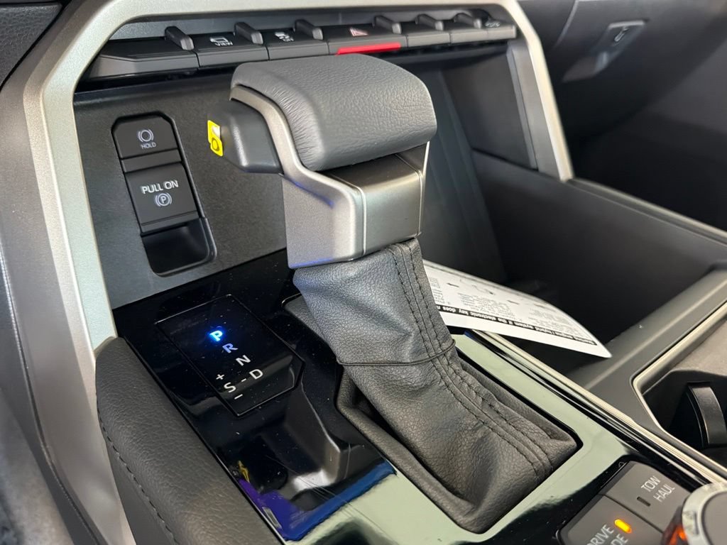 New 2026 Toyota Tundra Limited AWD/4WD image 26