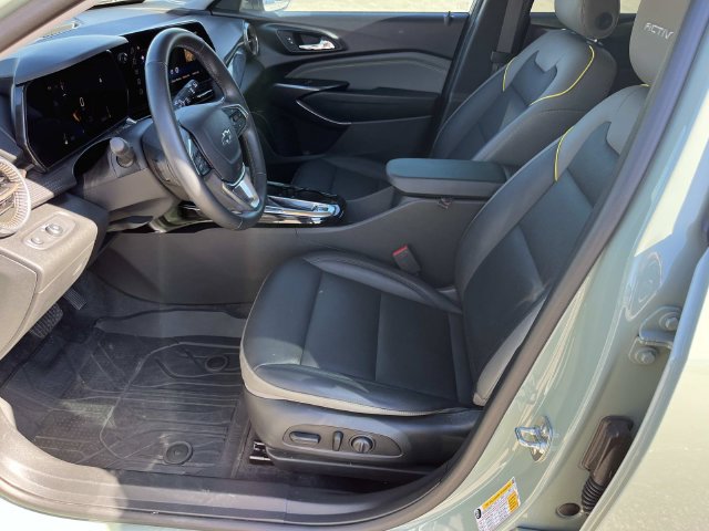 Certified 2025 Chevrolet Trax ACTIV w/ Driver Confidence Package FWD image 24