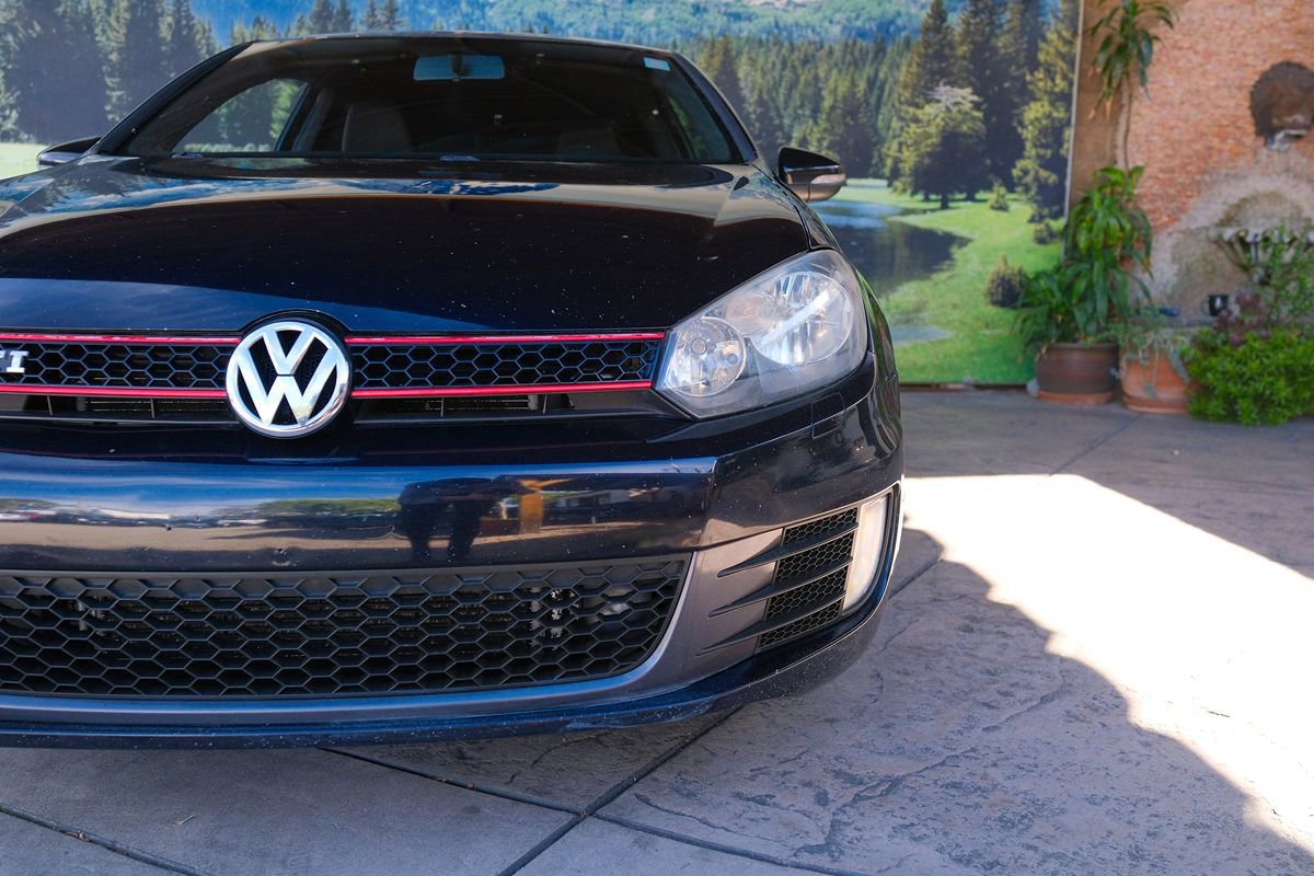 Used 2012 Volkswagen GTI 2-Door FWD image 35