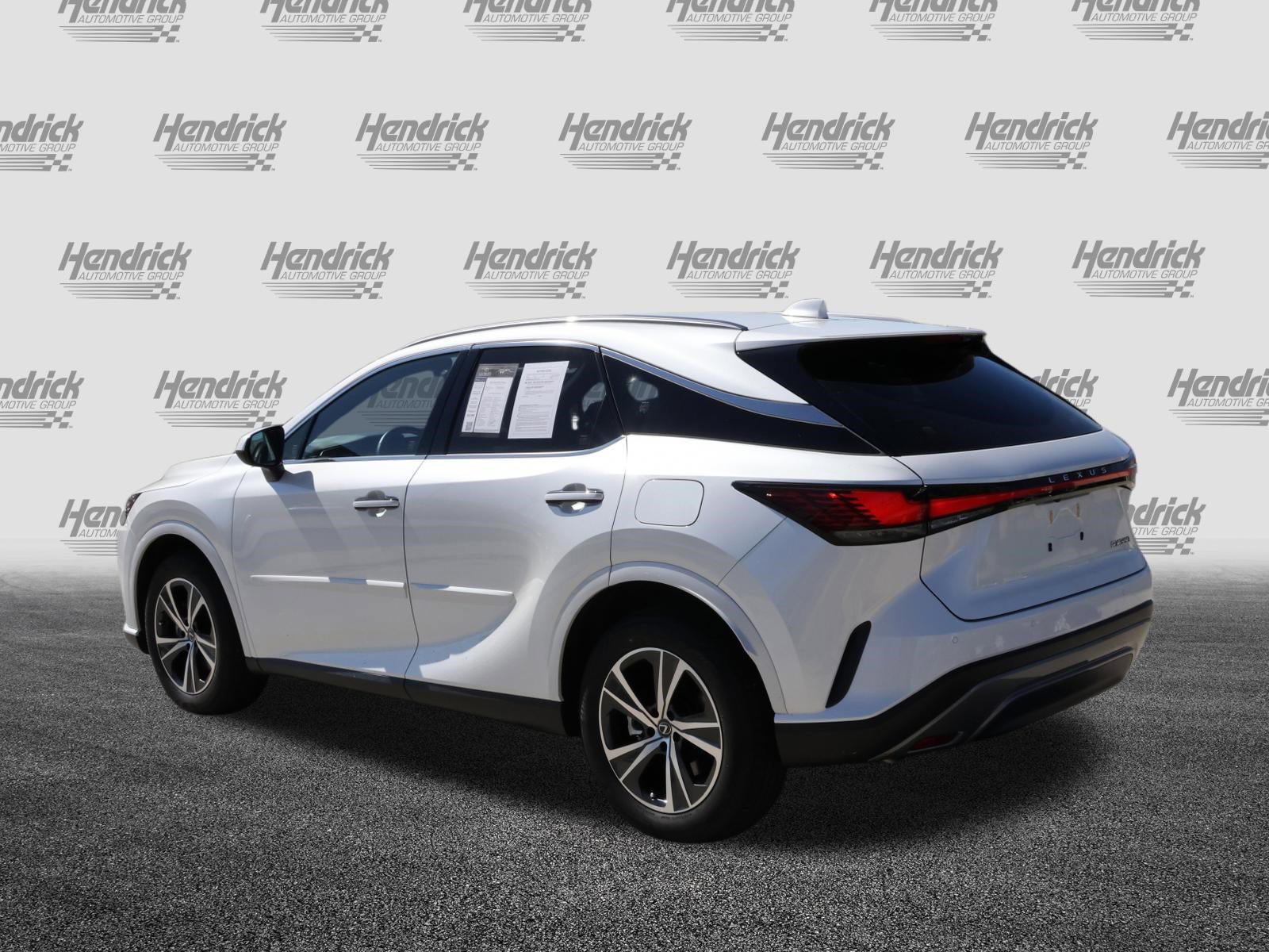 Used 2025 Lexus RX 350 Premium w/ Accessory Package (Z1) image 7