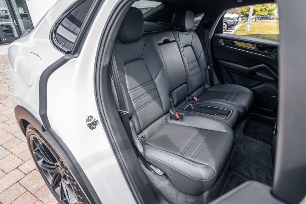 Used 2024 Porsche Cayenne Turbo GT image 41