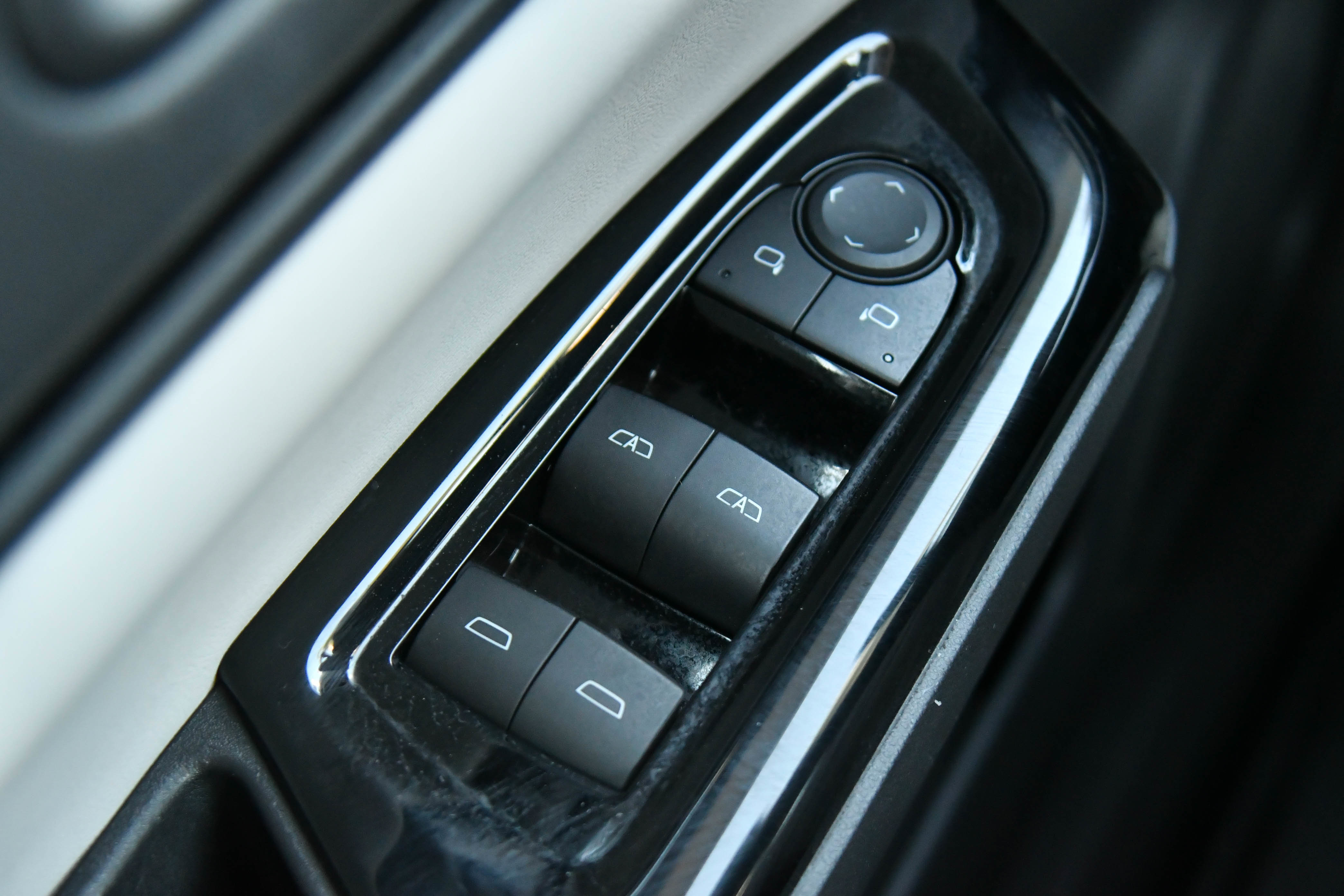 Used 2024 Honda Prologue Touring image 36