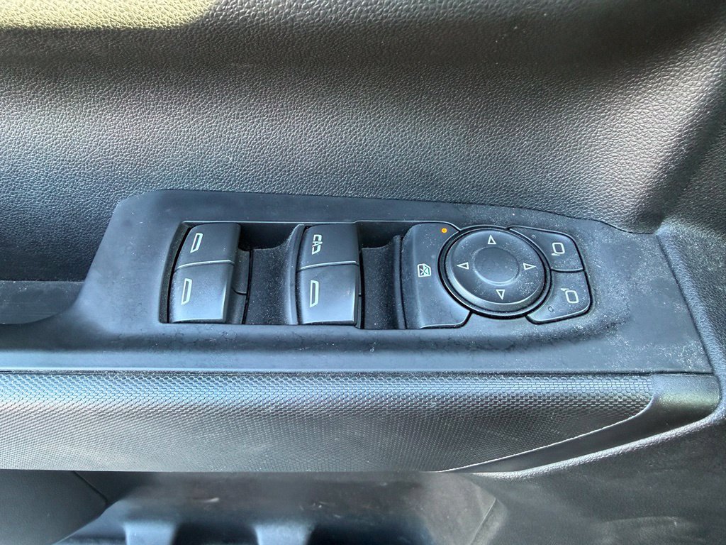 Used 2021 Chevrolet Silverado 1500 Custom AWD/4WD image 12