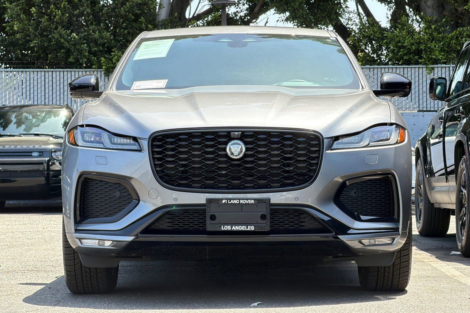 Used 2026 Jaguar F-PACE R-Dynamic S AWD/4WD image 5