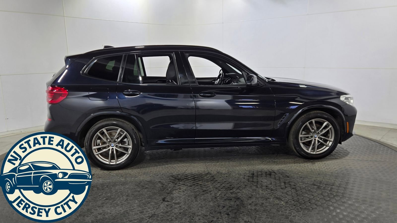 Used 2021 BMW X3 xDrive30i w/ M Sport Package image 8
