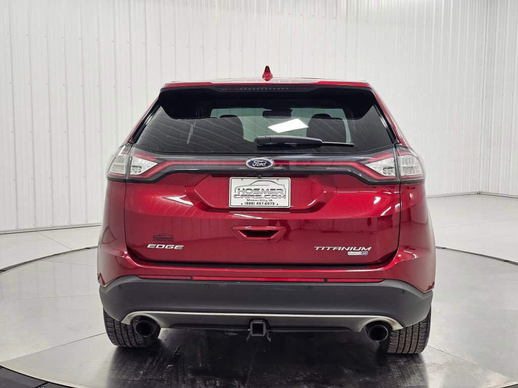 Used 2017 Ford Edge Titanium w/ Equipment Group 302A AWD/4WD image 4