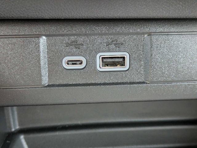Used 2026 Chevrolet Colorado Trail Boss AWD/4WD image 23