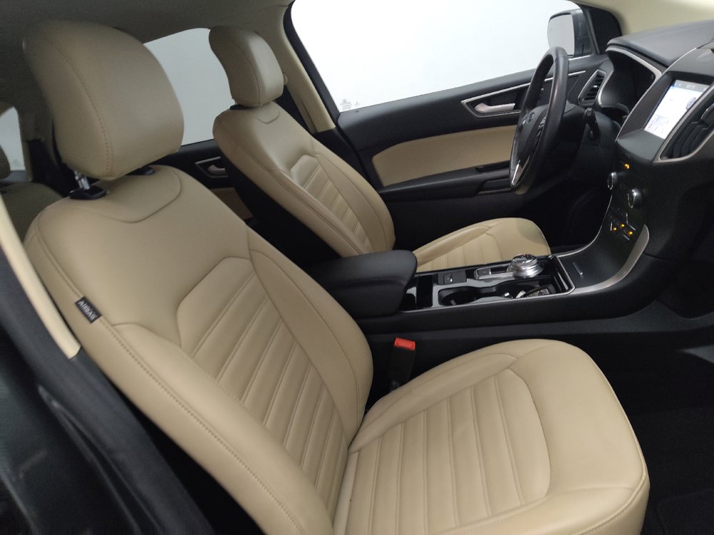 Used 2019 Ford Edge SEL w/ Equipment Group 201A FWD image 21