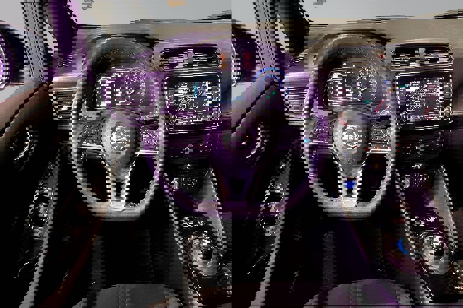 Used 2024 Nissan Leaf SV Plus image 8