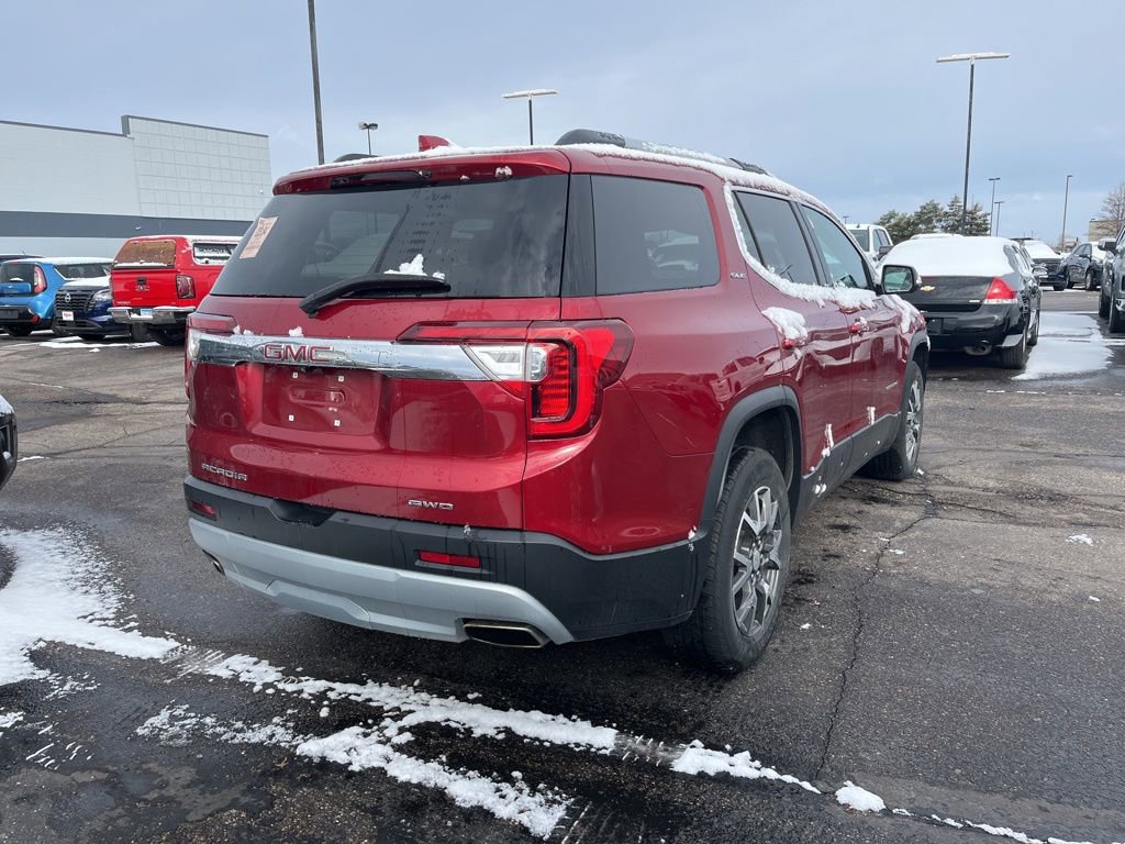 Used 2023 GMC Acadia SLE w/ Driver Convenience Package image 5
