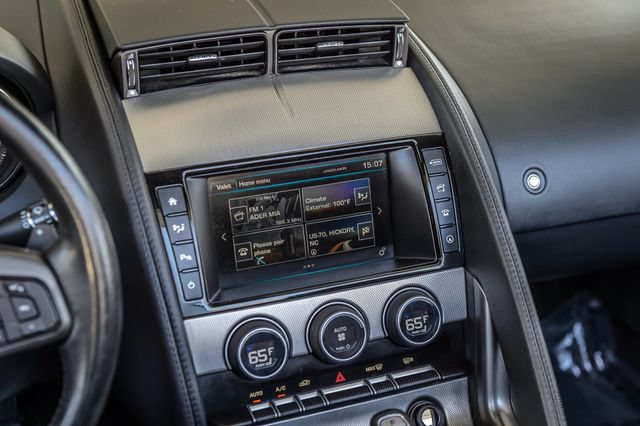 Used 2016 Jaguar F-TYPE Convertible RWD image 32