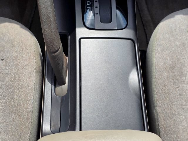 Used 2004 Toyota Camry FWD image 33