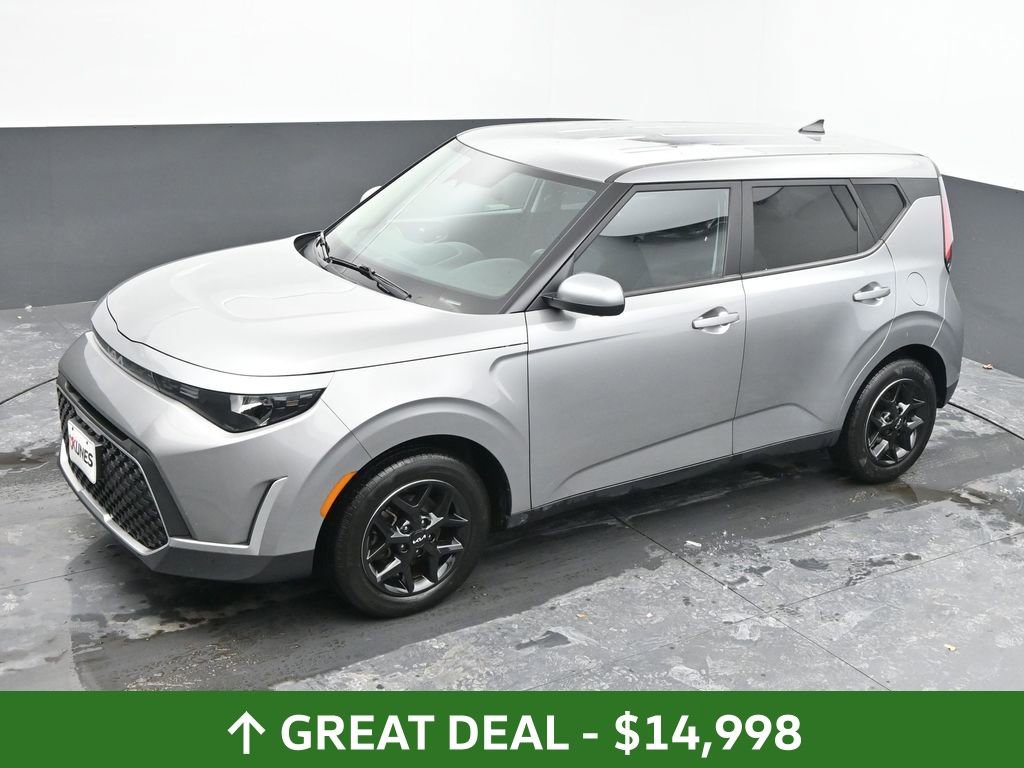 Used 2023 Kia Soul LX w/ Option Group 015 image 35