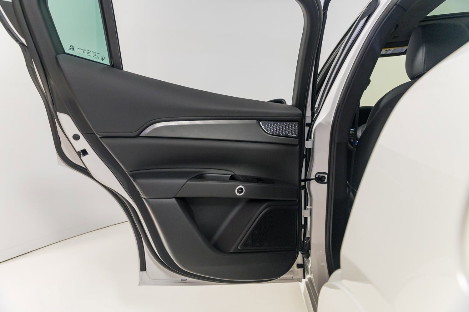 Used 2024 Maserati Grecale GT AWD/4WD image 19