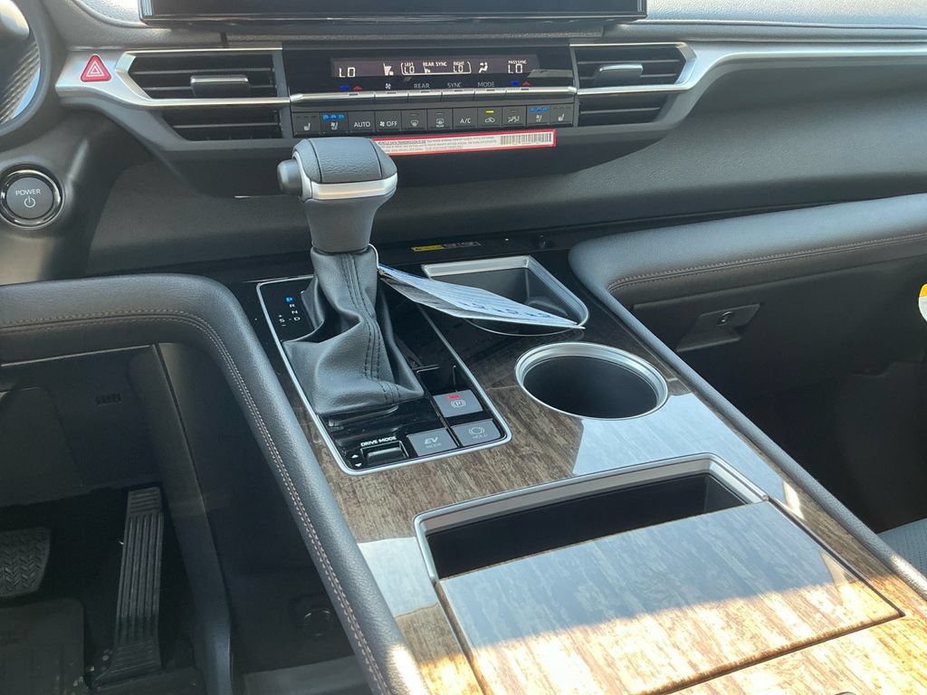 New 2026 Toyota Sienna Limited AWD/4WD image 12