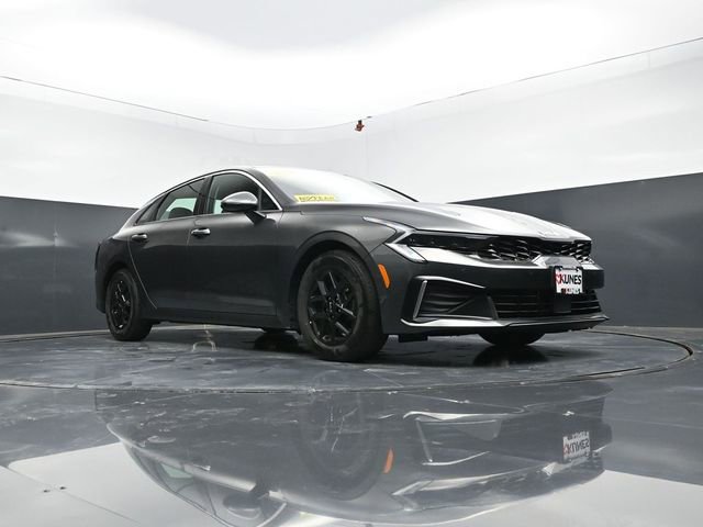 Used 2025 Kia K5 LXS FWD image 46