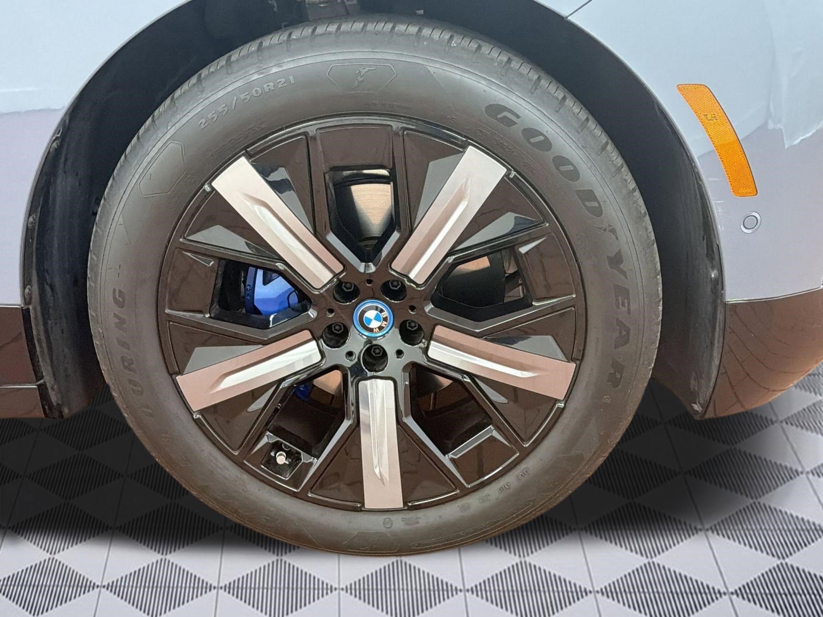 Certified 2024 BMW iX xDrive50 w/ Sport Package image 10