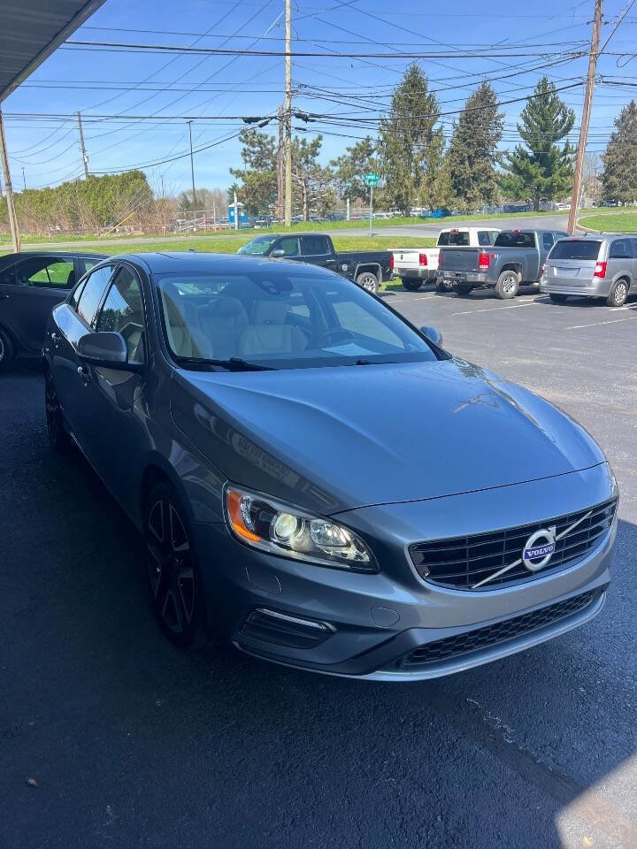 Used 2018 Volvo S60 T5 Dynamic w/ Vision Package image 5