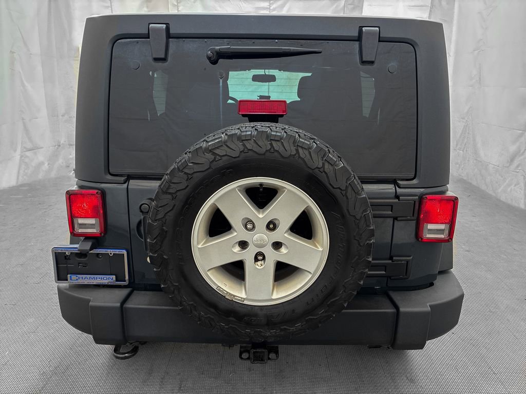 Used 2017 Jeep Wrangler Unlimited Sport w/ Quick Order Package 24S AWD/4WD image 5