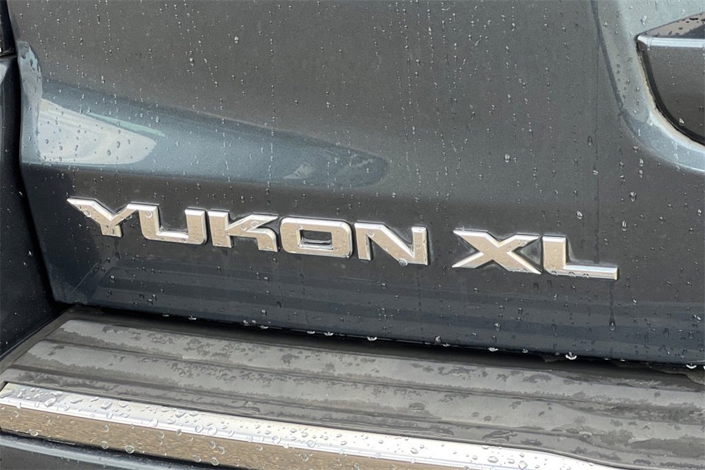 Used 2019 GMC Yukon XL Denali image 28
