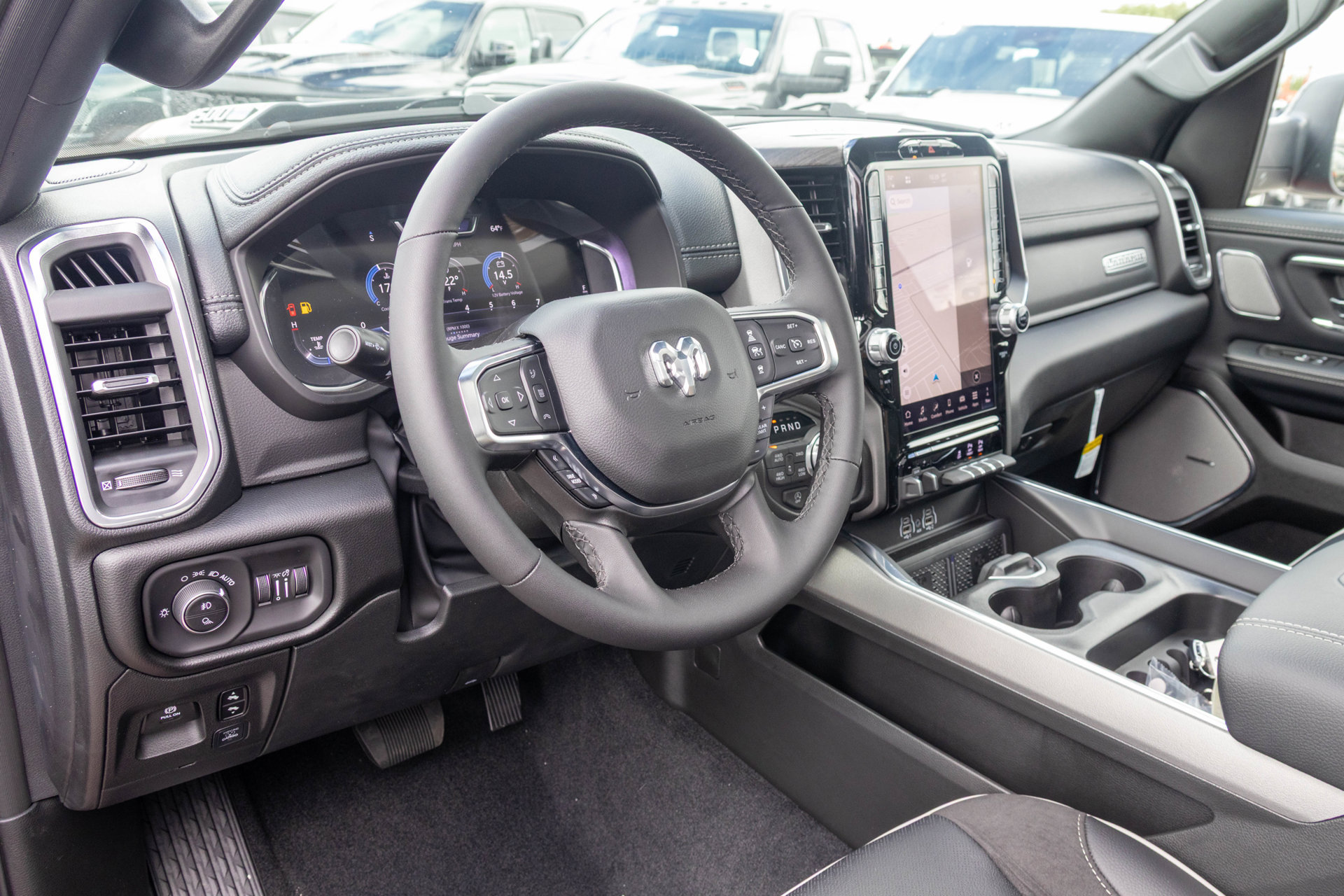 New 2027 RAM 1500 Laramie AWD/4WD image 4