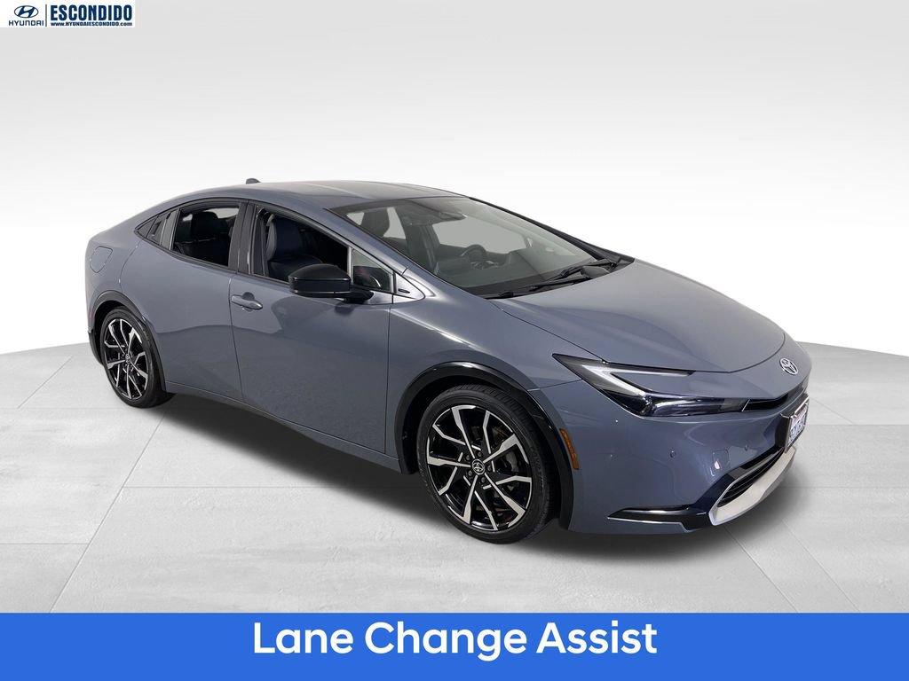Used 2023 Toyota Prius Prime FWD image 7