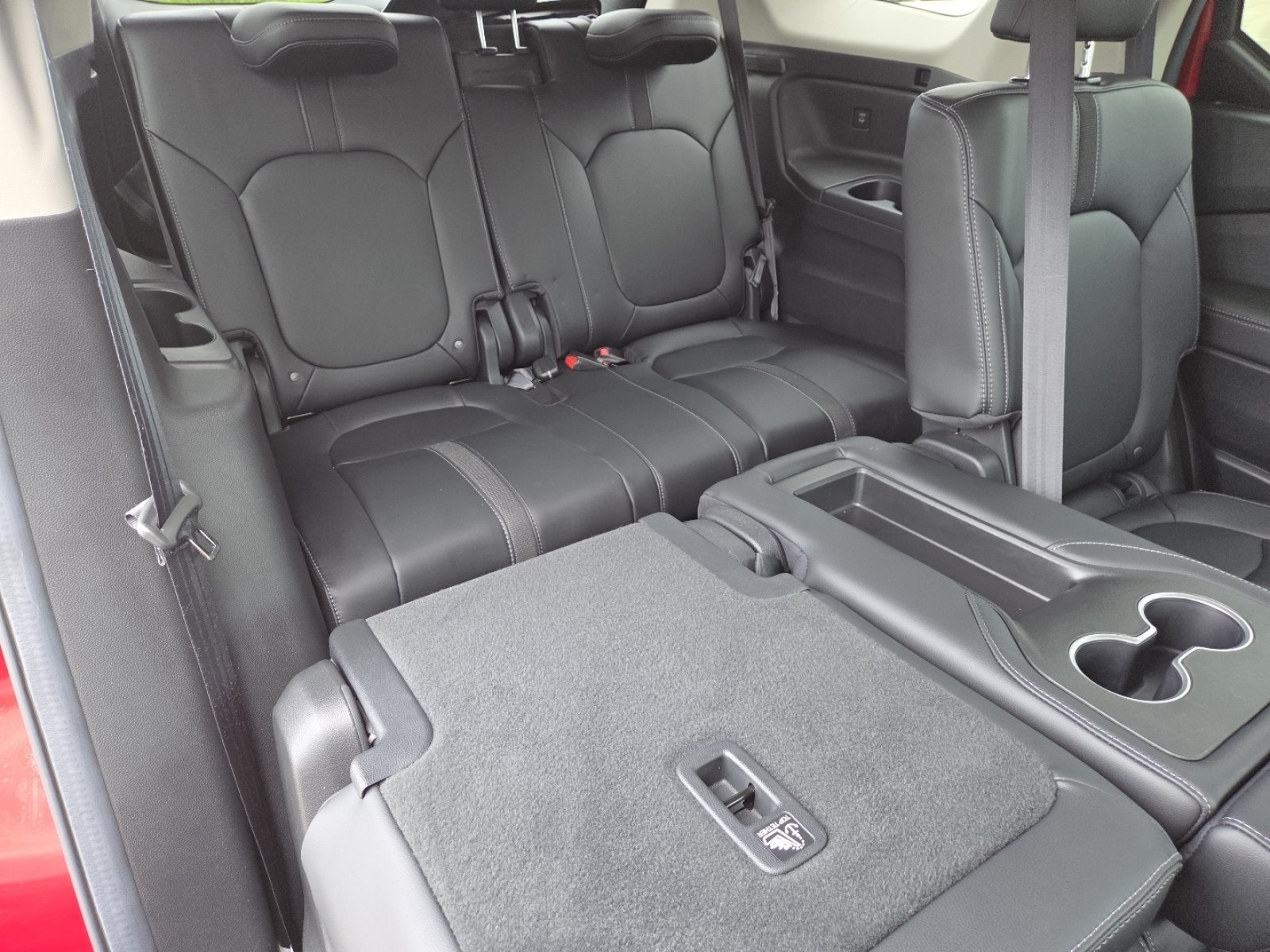 Used 2025 Honda Pilot EX-L image 24