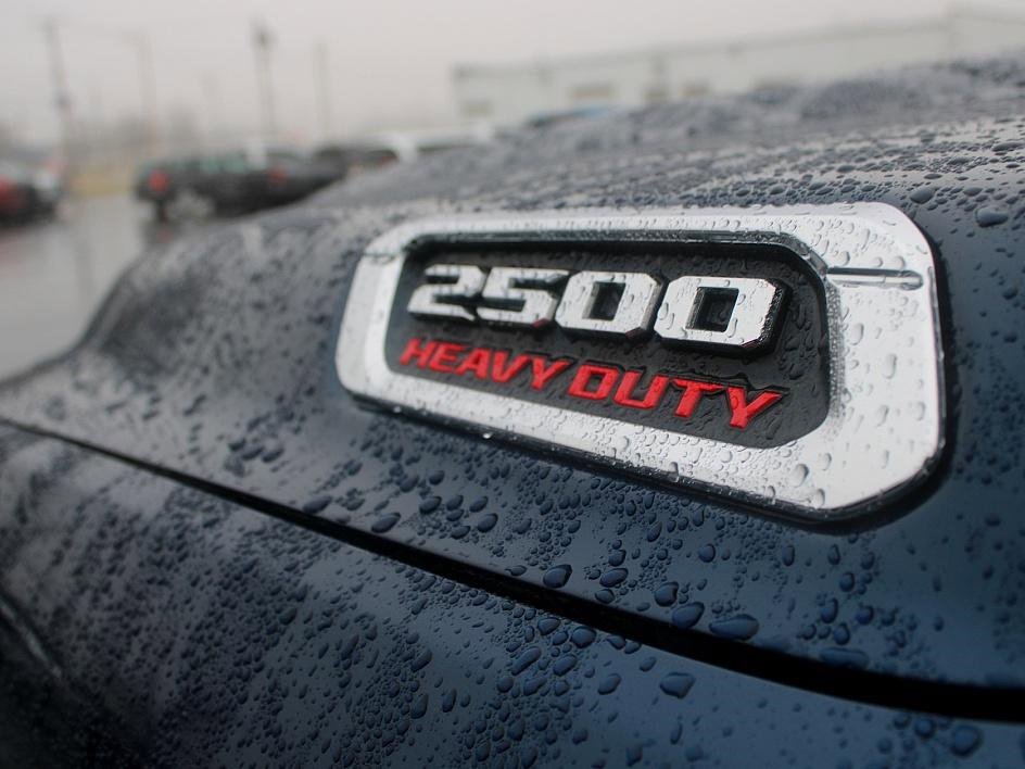 Used 2019 RAM 2500 Laramie image 11