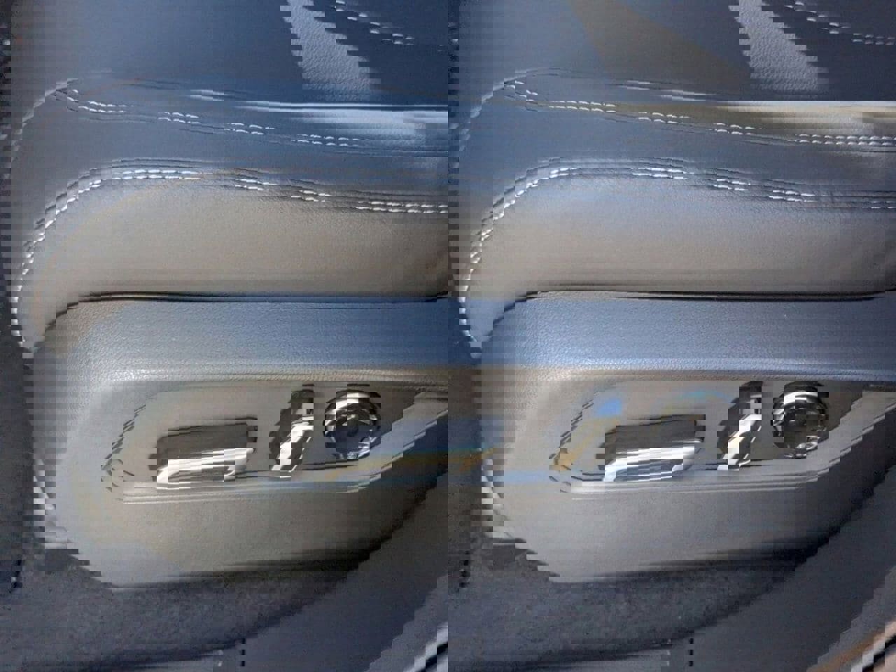 New 2026 Acura RDX SH-AWD image 16