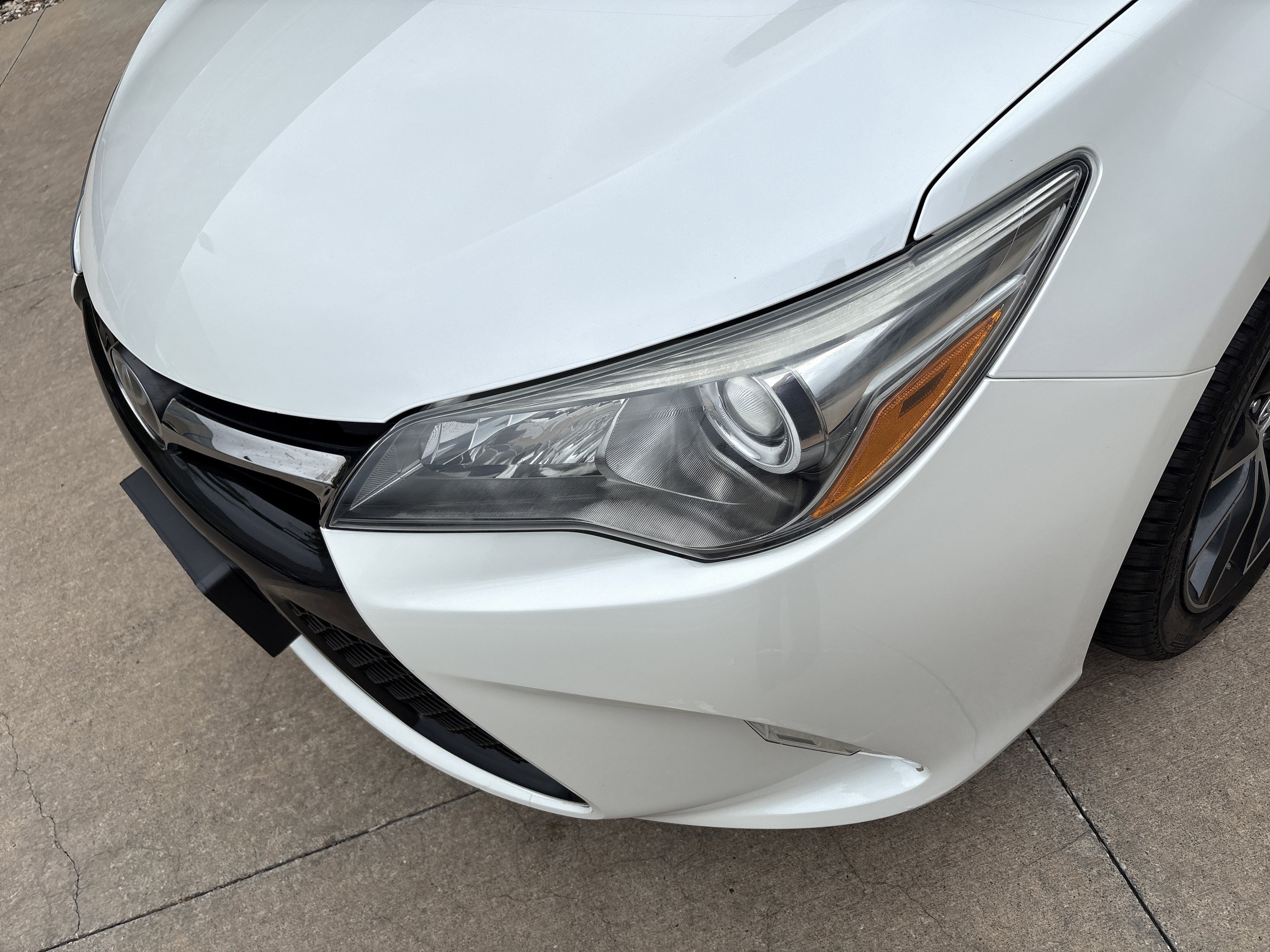 Used 2017 Toyota Camry XSE FWD image 7