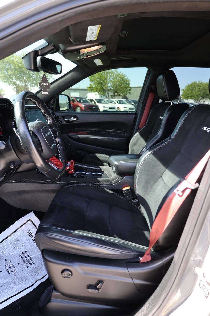 Used 2022 Dodge Durango SRT w/ Premium Interior Group AWD/4WD image 13