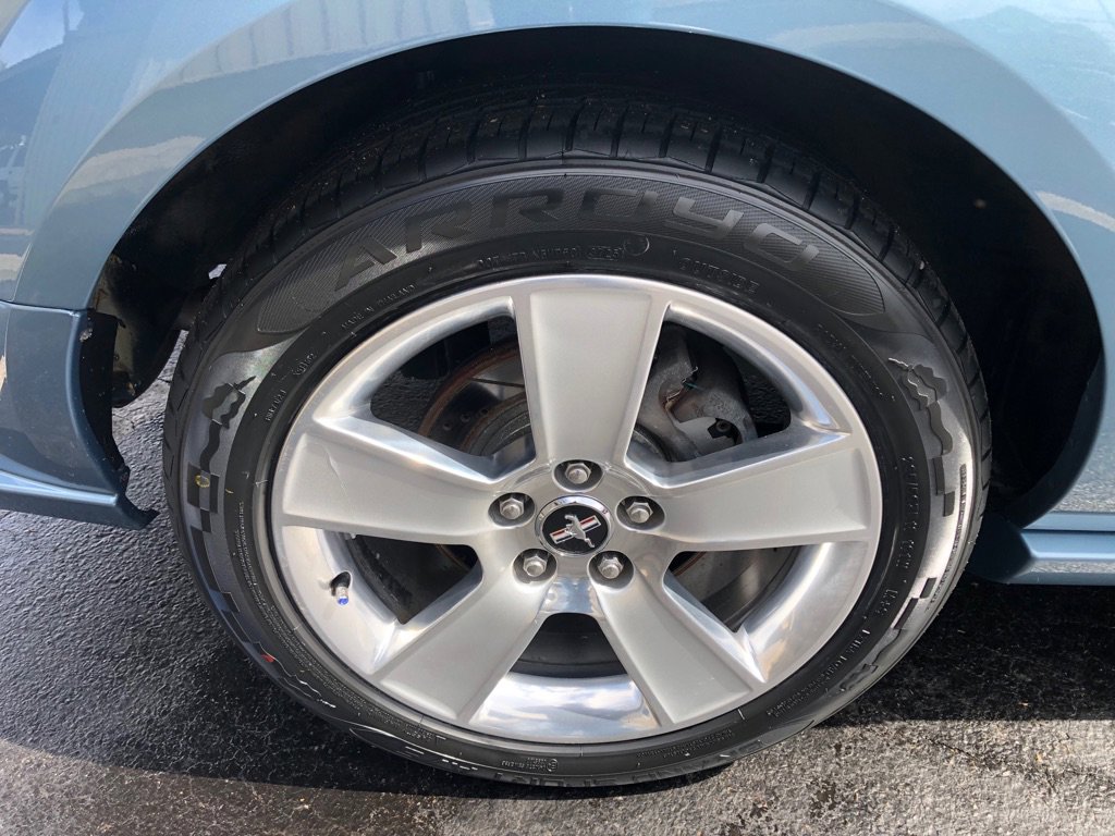 Used 2006 Ford Mustang GT image 12