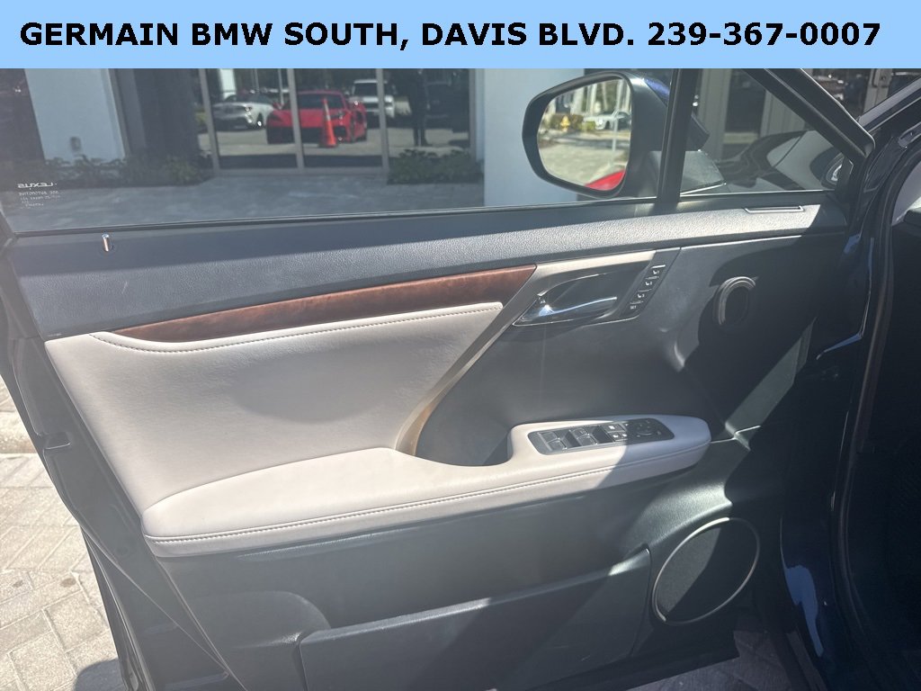 Used 2020 Lexus RX 350L FWD w/ Premium Package image 16