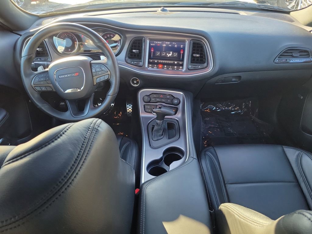 Certified 2018 Dodge Challenger R/T Scat Pack w/ Driver Convenience Group image 13