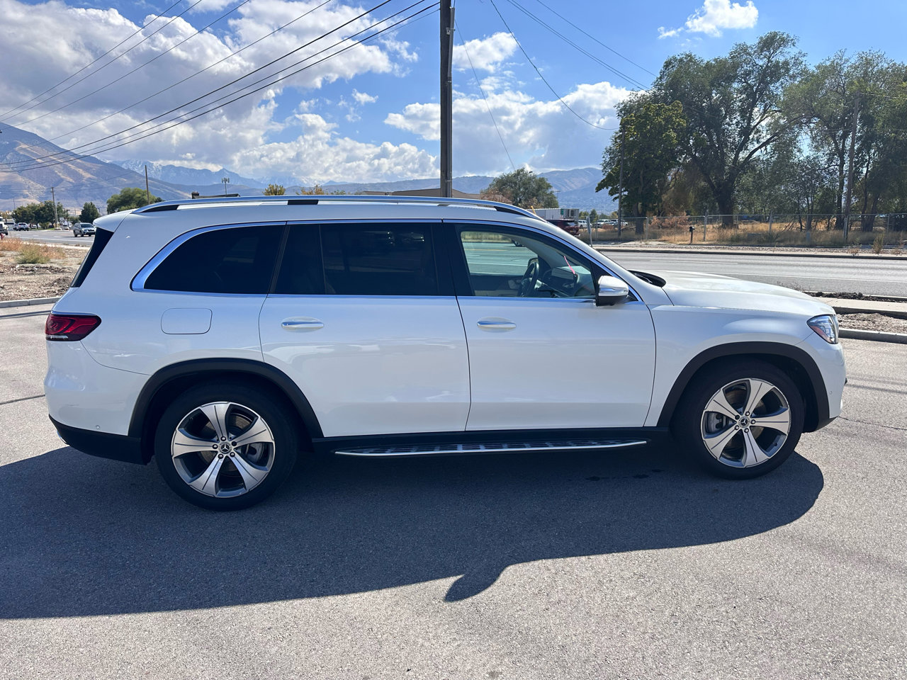 Used 2022 Mercedes-Benz GLS 450 4MATIC image 8