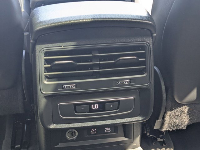 Used 2021 Audi Q7 3.0T Premium Plus image 16