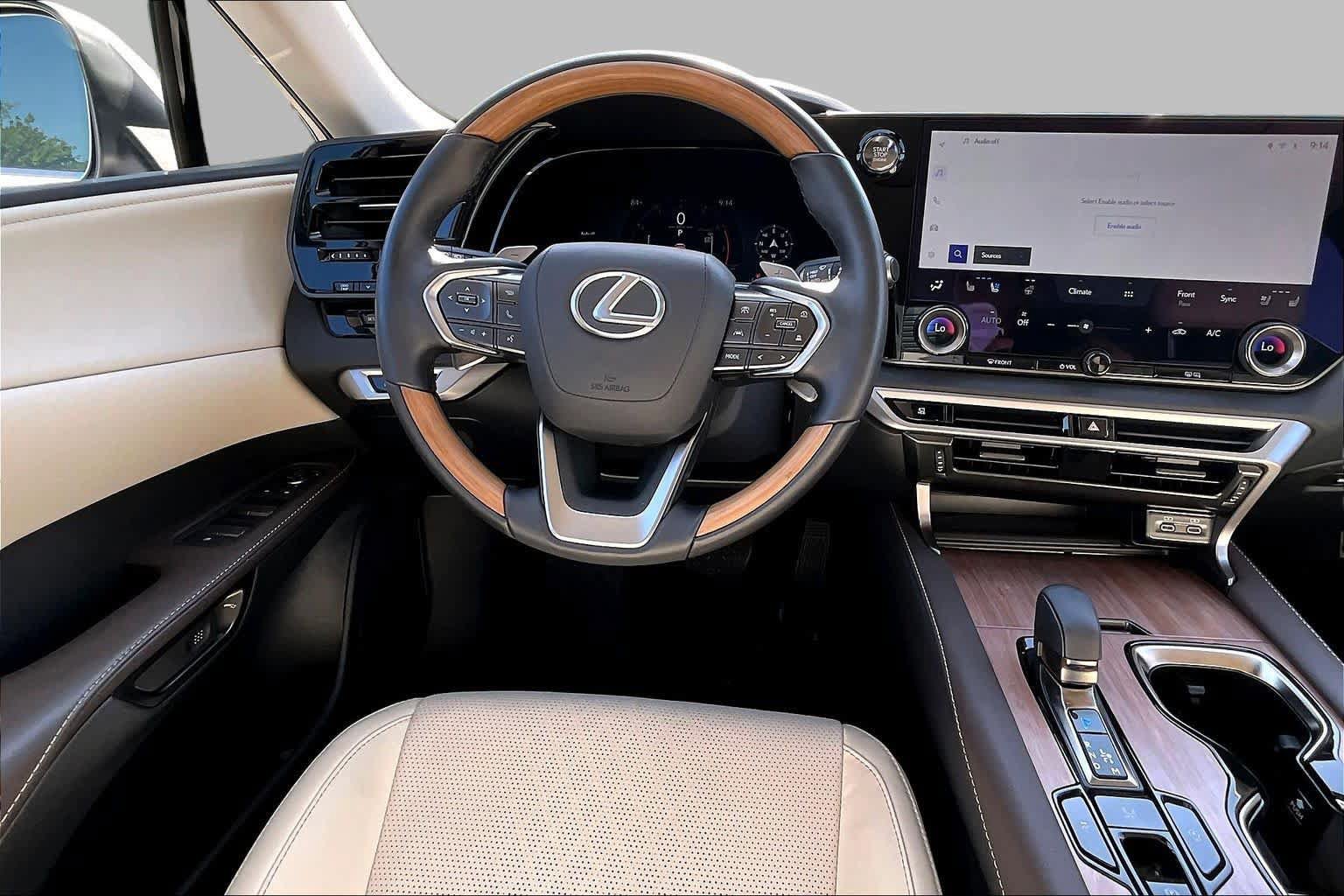 Used 2025 Lexus RX 350 Premium Plus FWD image 5