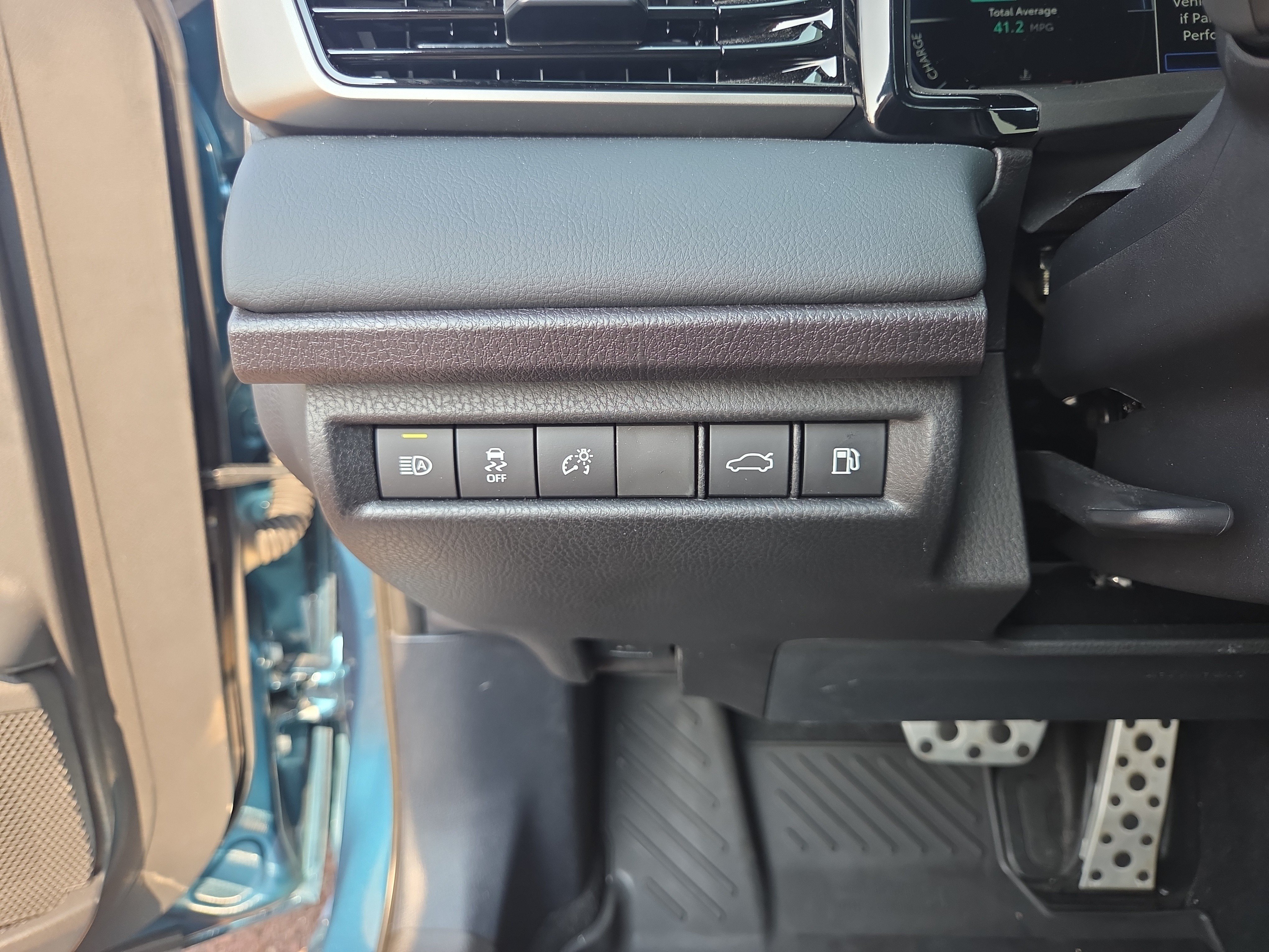 Certified 2025 Toyota Camry XSE FWD image 28