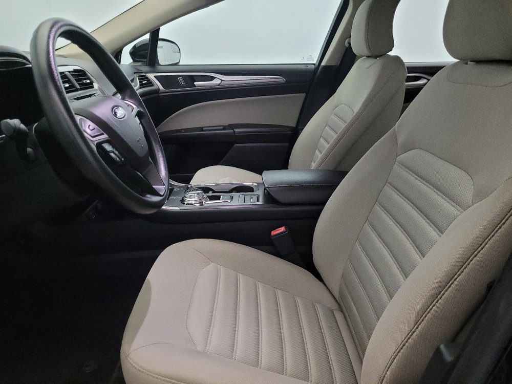 Used 2018 Ford Fusion S image 17