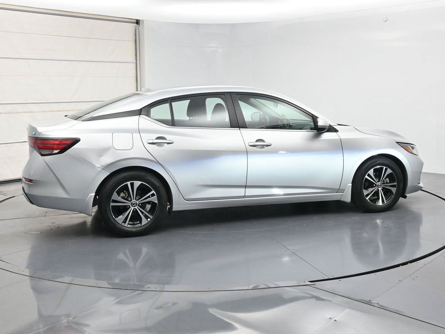Used 2022 Nissan Sentra SV FWD image 24