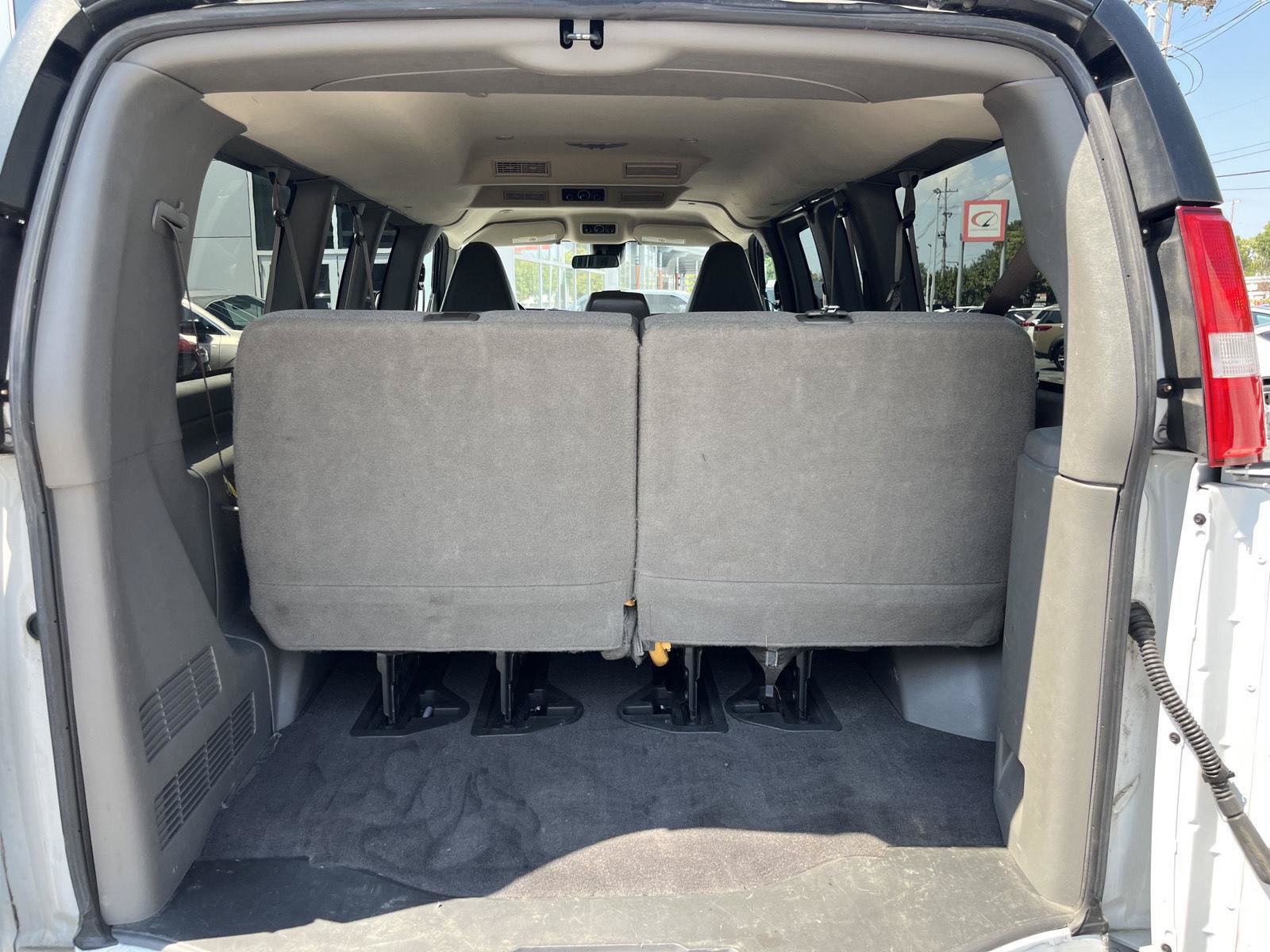 Used 2022 Chevrolet Express 2500 LS w/ Driver Convenience Package RWD image 10