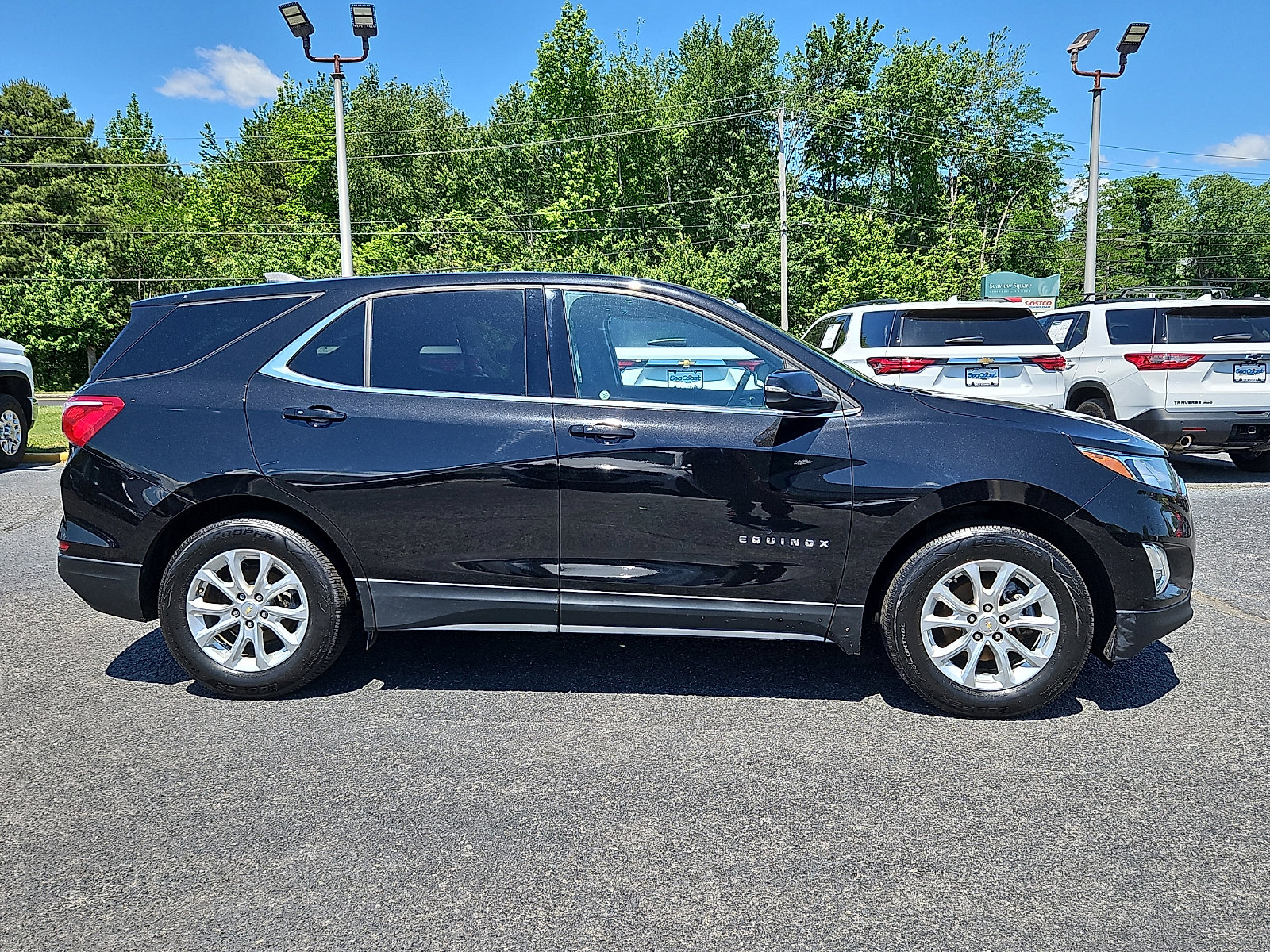 Used 2019 Chevrolet Equinox LT FWD image 8