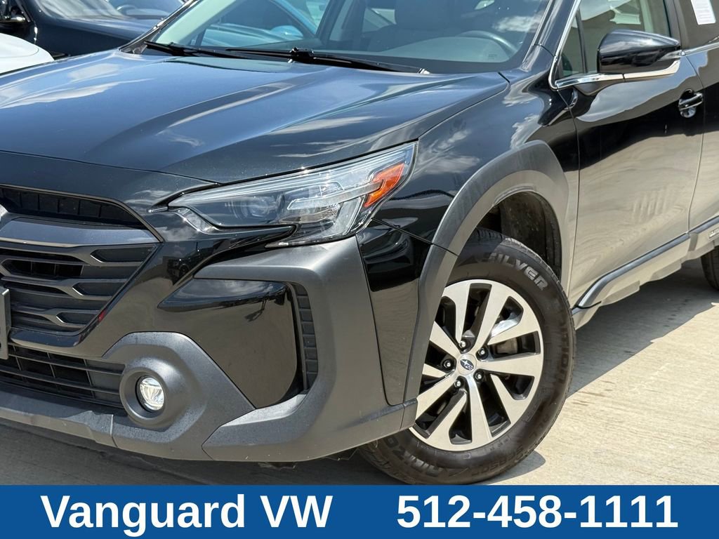 Used 2024 Subaru Outback Premium AWD/4WD image 3