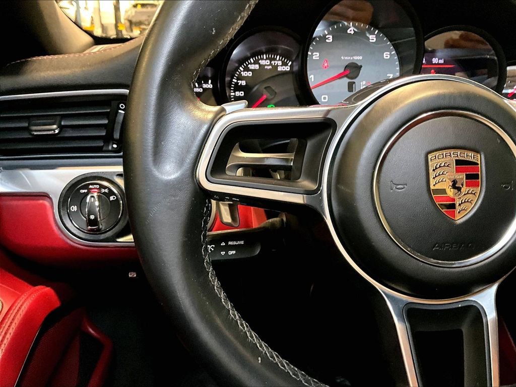Certified 2017 Porsche 911 Targa 4S image 23