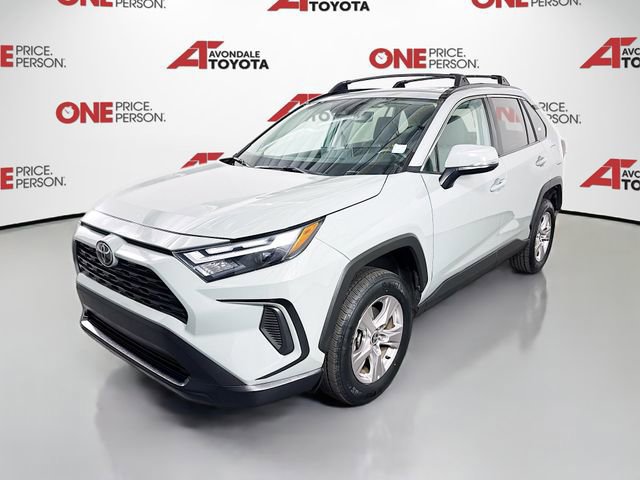 Certified 2022 Toyota RAV4 XLE w/ Convenience Package FWD image 3