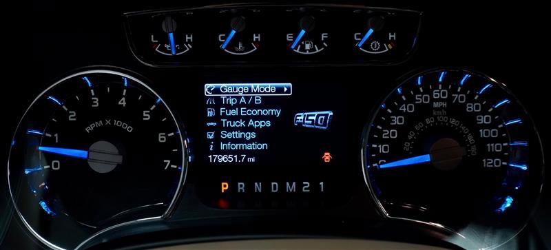 Used 2014 Ford F150 King Ranch w/ King Ranch Luxury Package image 17