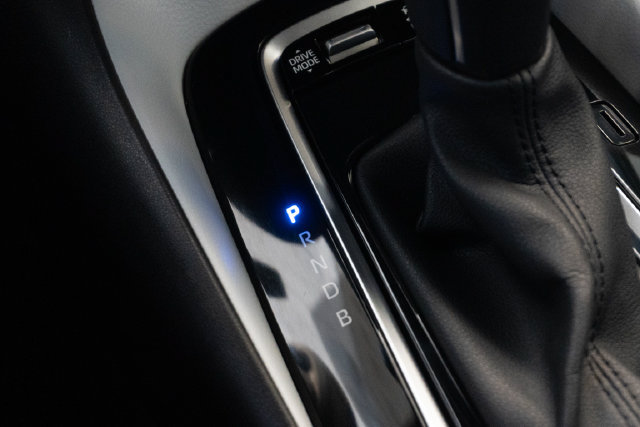 Used 2024 Toyota Corolla SE FWD image 18