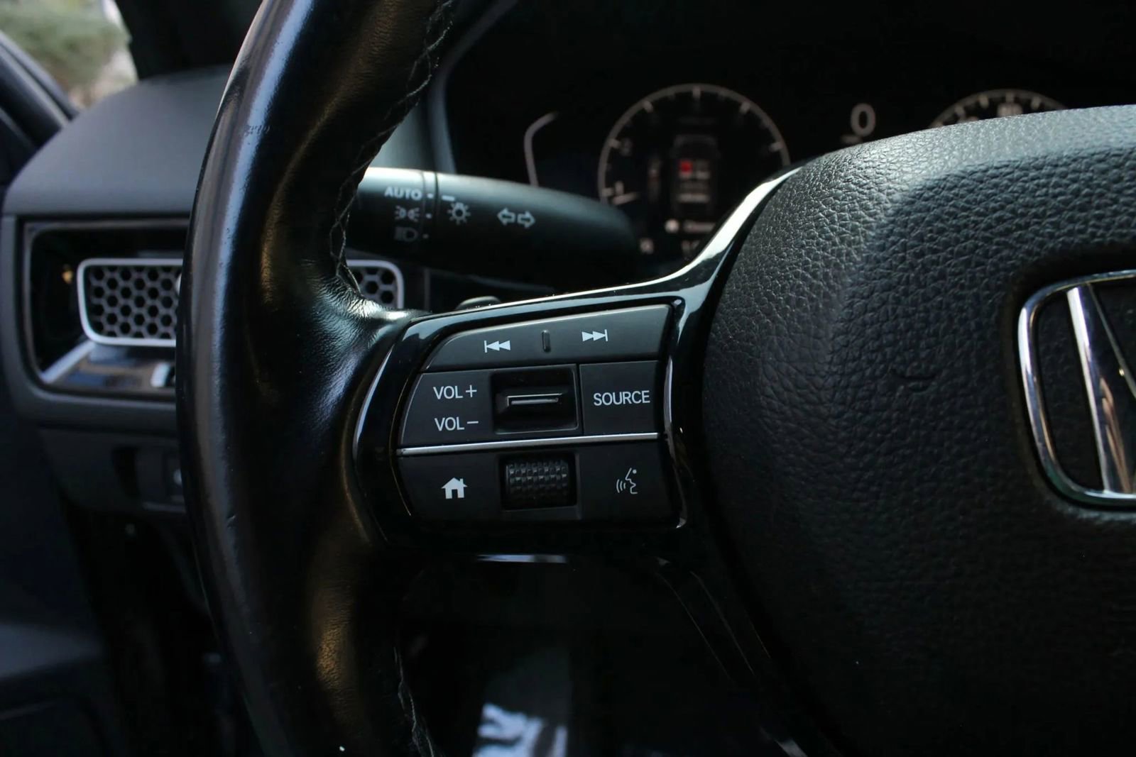 Used 2022 Honda Civic Sport image 29