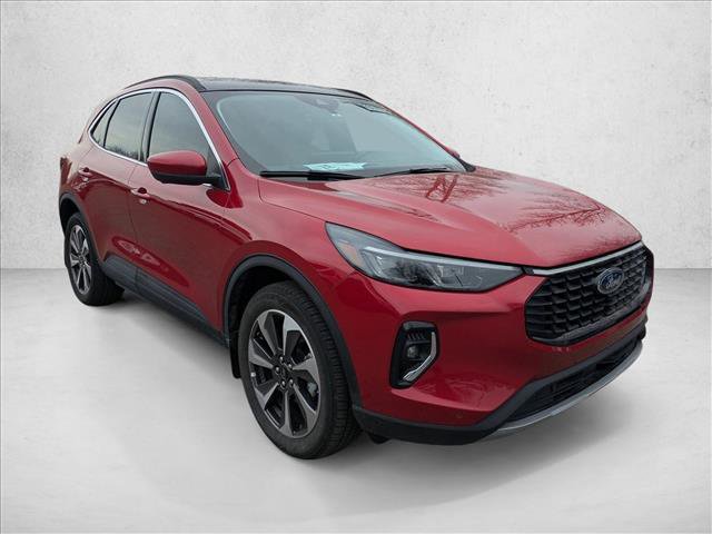 Used 2023 Ford Escape Platinum w/ Class II Trailer Tow Package image 3