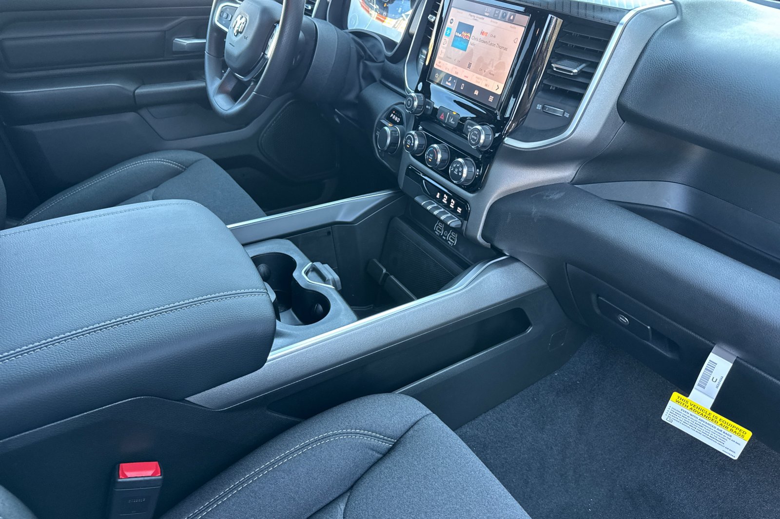 New 2026 RAM 1500 Express AWD/4WD image 14